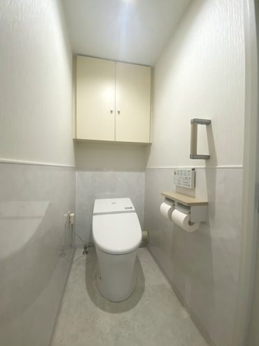 トイレに壁パネルを設置！清潔感のあるトイレ空間に - 川崎市麻生区のリフォーム専門店｜リフォーム工房アントレ