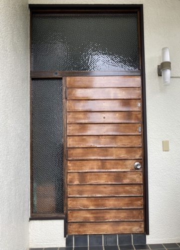 新百合ヶ丘エリア麻生区のリフォーム専門店｜リフォーム工房アントレの玄関ドアの施工事例写真です。YKKのドアリモを採用したリフォーム事例写真Dです。