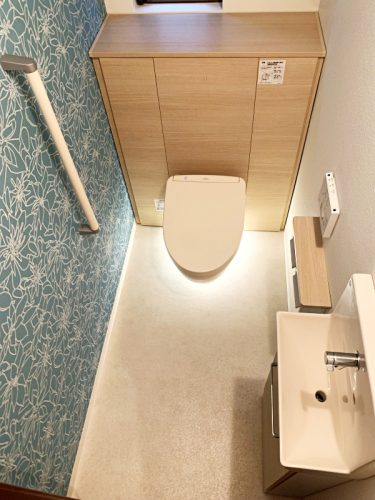 新百合ヶ丘エリア・麻生区のリフォーム専門店｜リフォーム工房アントレのトイレの施工事例です。TOTOレストパルFに工事した事例写真Jです